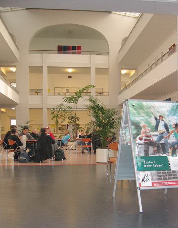 hochschulplakat_6710